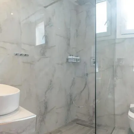 Mouses Thassos Limenas (Thasos)