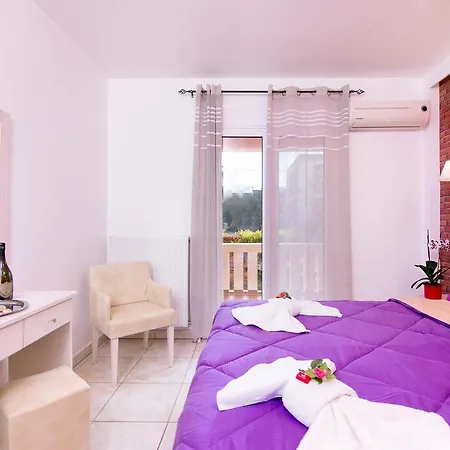 Mouses Thassos * 리메나스