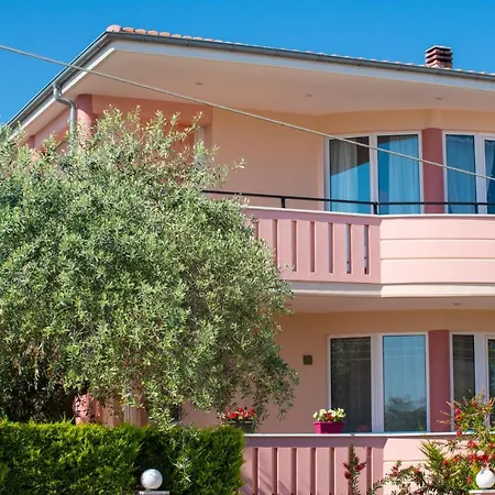 Mouses Thassos Limenas (Thasos)